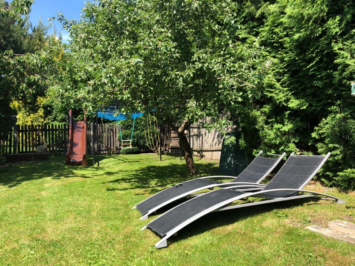 Apartmany Jevany Eksteriør billede